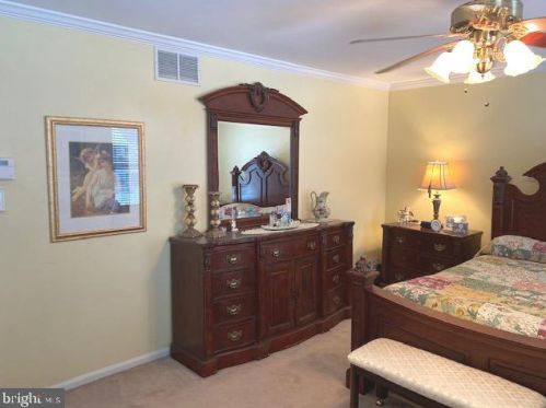 112 Talon Ln, West Deptford NJ 08093-2322 exterior