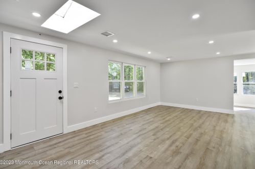 342 Jackson Mills Rd, Jackson Twp NJ  08527-4446 exterior