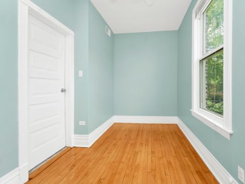 1331 Home Ave, Forest View IL 60402-1618 exterior