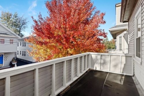 27 Newton St, Everett MA 02149-1722 exterior