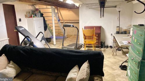 45 Elm Ave, West Deptford NJ 08051-1510 exterior