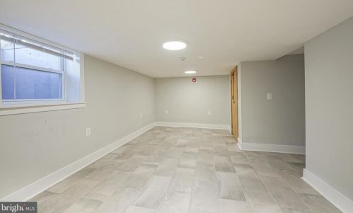 1815 20 St, Philadelphia PA 19145-2048 exterior