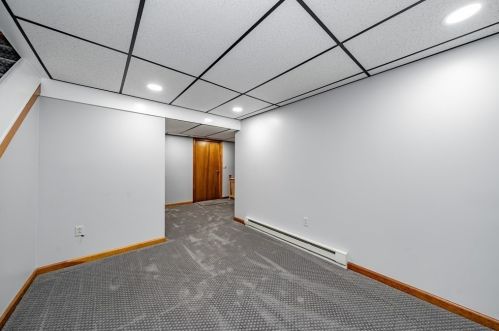 25 Danny Ln, Agawam MA 01001-3529 exterior