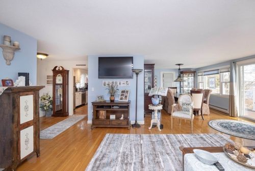 19 Over Jordan Rd, Wareham MA 02571-2414 exterior