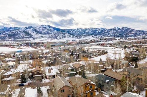 1110 Sta Loop Rd, Park City UT 84098-5425 exterior