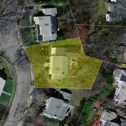 172 Kirkstall Rd, Newton MA  02460-2441 aerial view