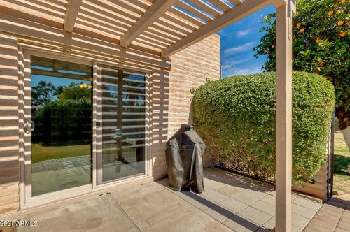 8039 6 Pl, Phoenix AZ 85024-1000 exterior