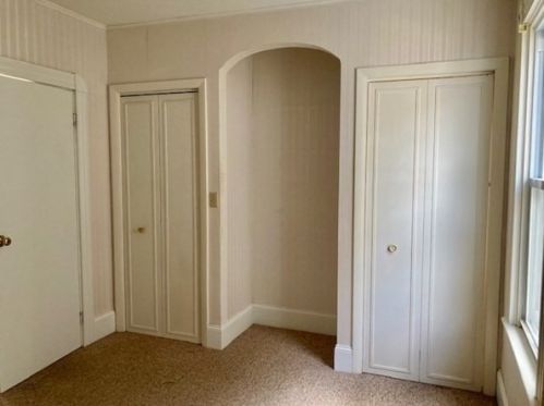 340 Earle St, New Bedford MA 02746-1814 exterior