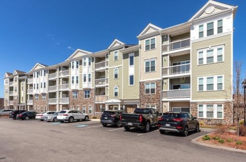 90 Trotter Rd, Weymouth MA 02190 exterior