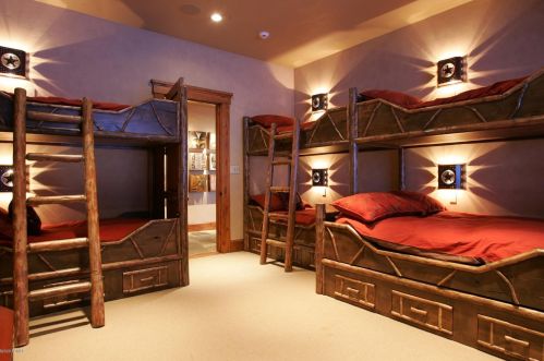 91 White Pne Cyn Rd, Park City UT 84060-6514 exterior