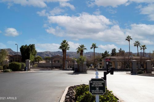 2219 Constance Way, Phoenix AZ 85042-7224 exterior