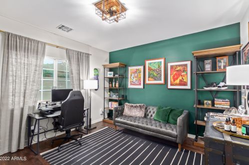 3819 41 Pl, Phoenix AZ 85044-1331 exterior