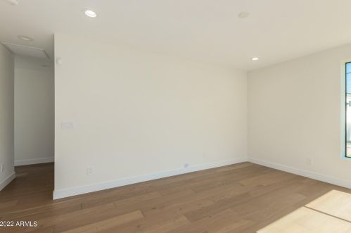 1253 Cambridge Ave, Phoenix AZ  85006-1102 exterior