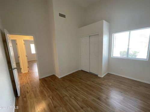 8401 Avalon Dr, Phoenix AZ  85037-3340 exterior