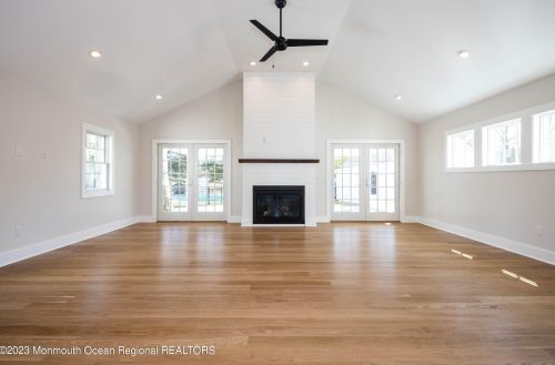 333 Harding Rd, Little Silver NJ exterior