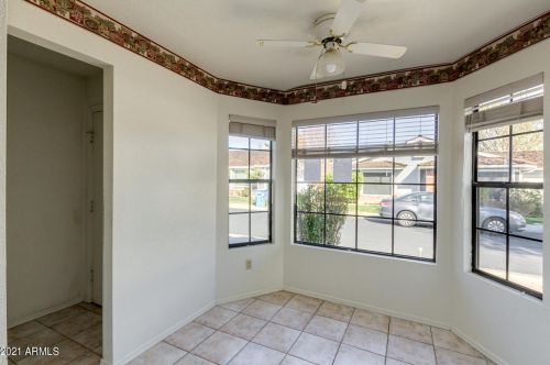 125 Campo Bello Dr, Phoenix AZ 85032-2215 exterior