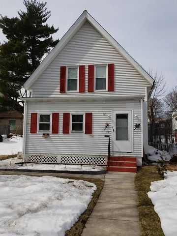97 Piedmont St, Worcester, MA 01609-2017