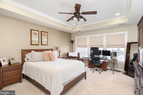 152 Burnet Cres, Trenton NJ 08691-4150 exterior