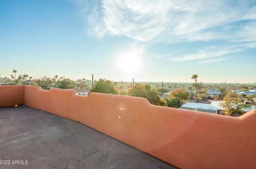 9032 14 Pl, Phoenix AZ 85014-4210 exterior