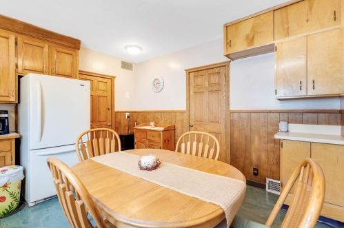 54 Everett St, Everett MA 02149-1102 exterior