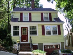 9 Harrington St, Newton, MA 02460-1525