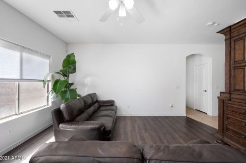 509 Beautiful Ln, Phoenix AZ 85041-7621 exterior