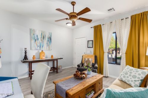 1207 Carson Rd, Phoenix AZ 85041-6615 exterior