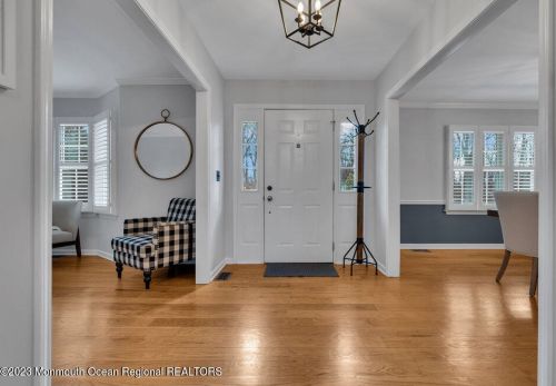 130 Rumson Pl, Little Silver NJ  07739-1044 exterior