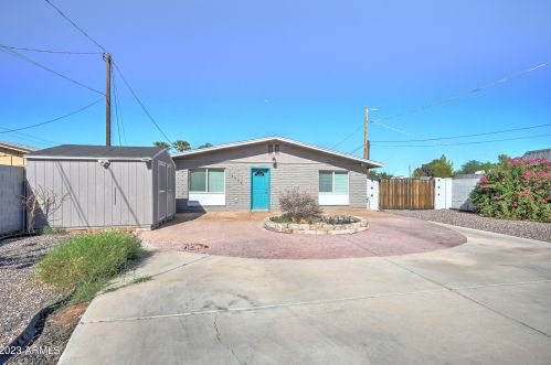 3004 34th Pl, Phoenix AZ  85018-6904 exterior