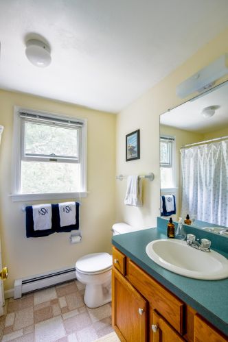 40 Fairview Ave, Eastham MA  02642-2239 exterior