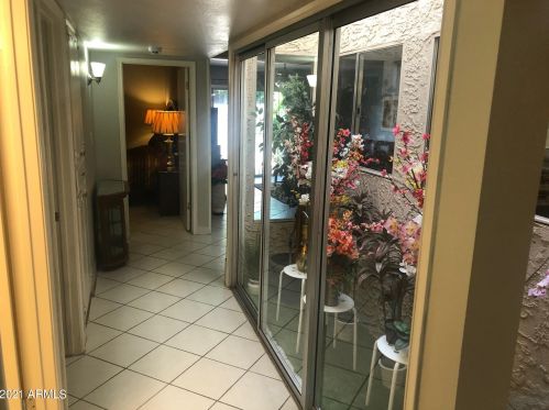 2606 Edgemont Ave, Phoenix AZ 85008-1642 exterior