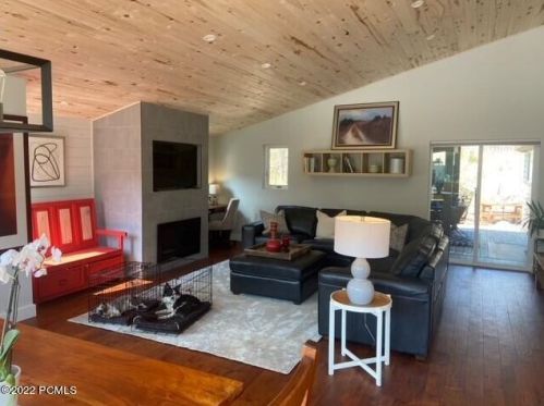 95 Aspen Dr, Park City UT 84098-5186 exterior