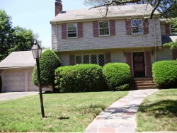 55 Oak Hill St, Newton, MA 02459-3454
