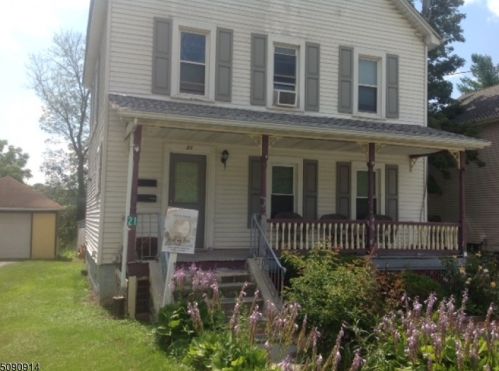 21 Clove Ave, Wantage NJ  07461-1901 exterior