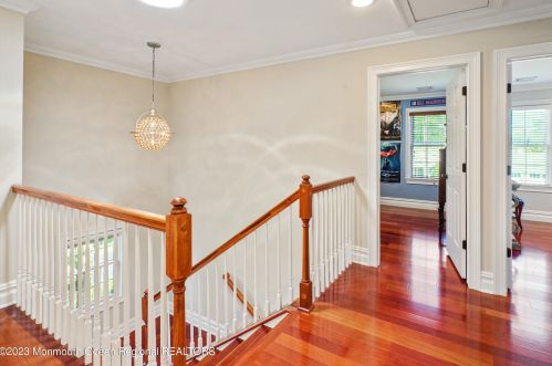 90 Lovett Ave, Little Silver NJ 07739-1403 exterior