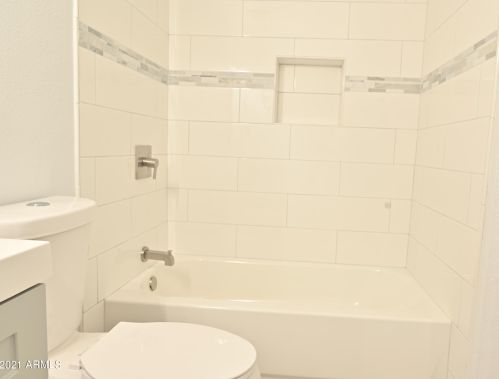 1601 Eugie Ave, Phoenix AZ  85029-1719 exterior