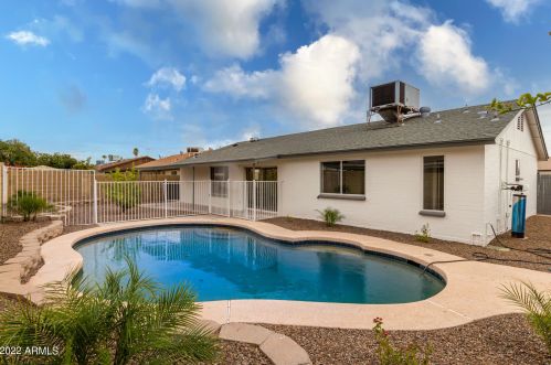 2840 Charleston Ave, Phoenix AZ 85032-9550 exterior