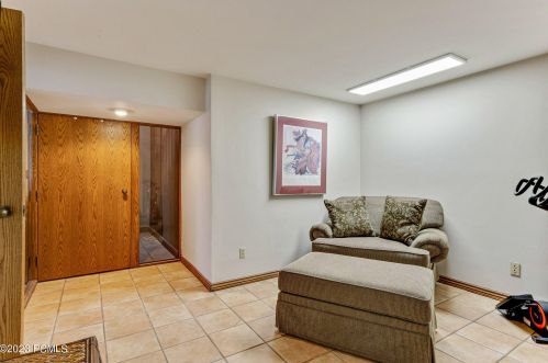 7602 Buckboard Dr, Park City UT 84098-5304 exterior