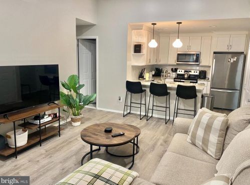 144 Ashton Ct, West Deptford NJ  08051-2005 exterior