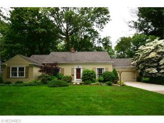 1828 Westhill Blvd, Cleveland, OH 44145-2518