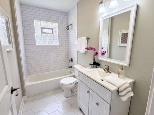 1516 Elmwood Ave, Forest View IL  60402-1304 exterior