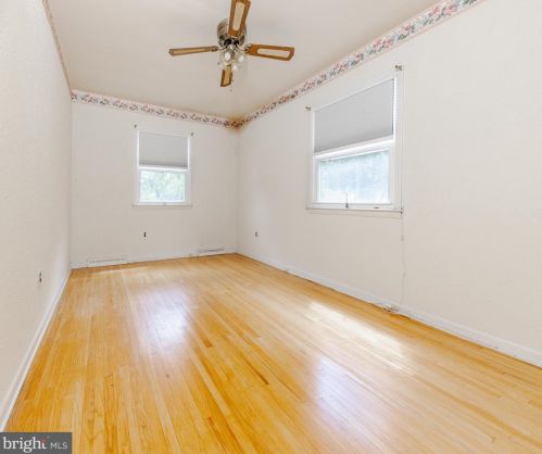 605 Chestnut Ave, West Deptford NJ 08097-1603 exterior