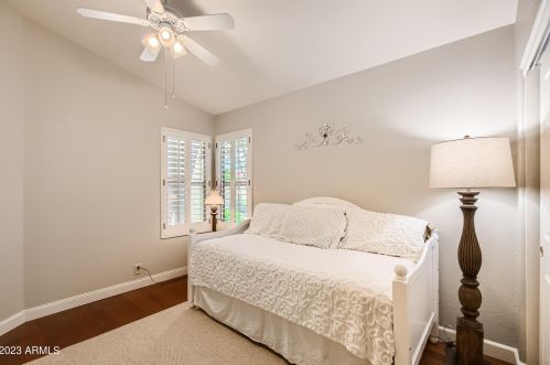 14842 42 Way, Phoenix AZ 85042-5211 exterior