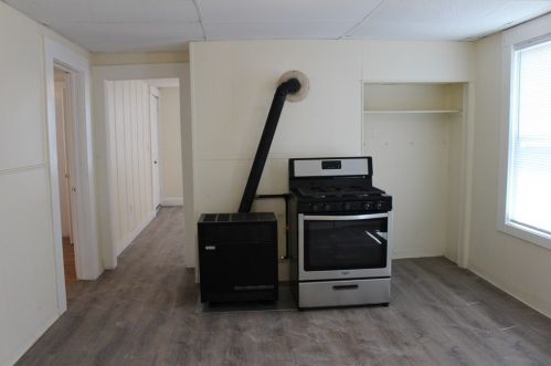 23 Everard St, Worcester MA 01605-4818 exterior