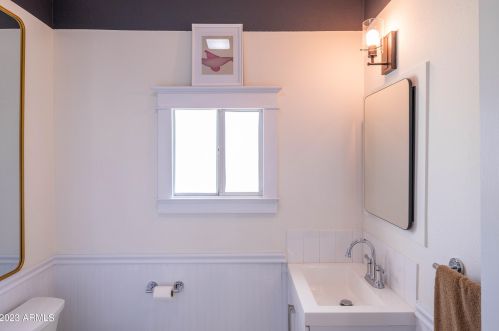 905 Coronado Rd, Phoenix AZ 85008-3931 exterior