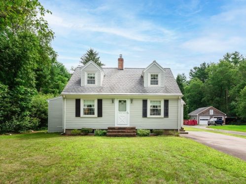 212 Forest St, West Bridgewater, MA 02379-1908