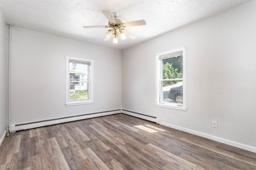 61 Estabrook St, Royalston MA 01331-3516 exterior