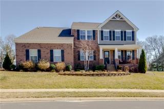 432 Fannis Cir, Gallatin, TN 37066-6730