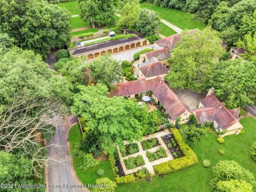 310 Cooper Rd, Tinton Falls NJ 07701-6010 exterior