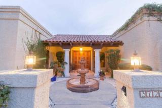 3727 Kachina Dr, Phoenix AZ  85044-2514 exterior